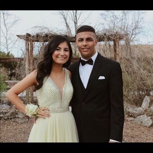 Yellow Sherri hill dress